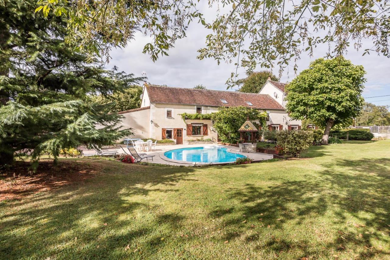Bed and Breakfast Entre Canal Et Vignes Escolives-Sainte-Camille Exterior foto