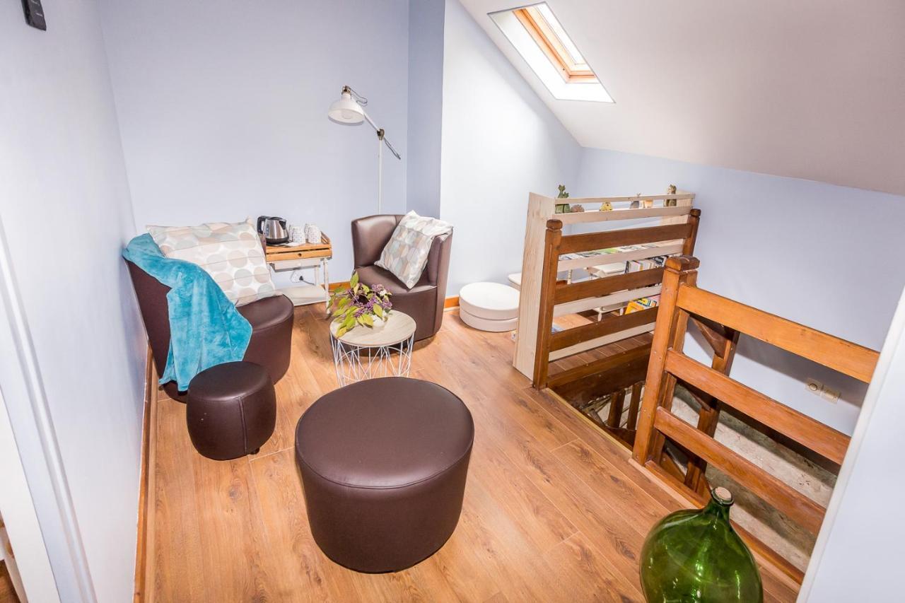Bed and Breakfast Entre Canal Et Vignes Escolives-Sainte-Camille Exterior foto