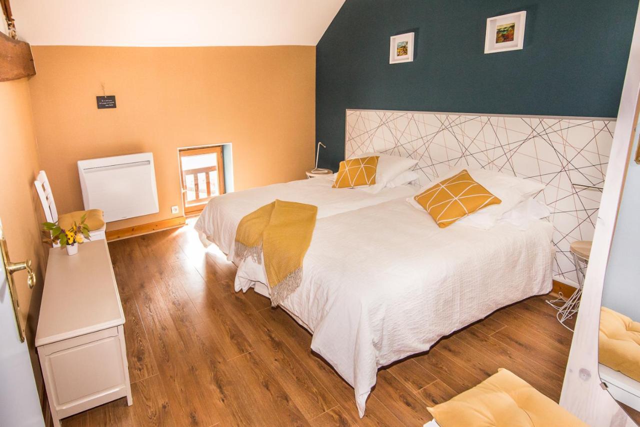 Bed and Breakfast Entre Canal Et Vignes Escolives-Sainte-Camille Exterior foto